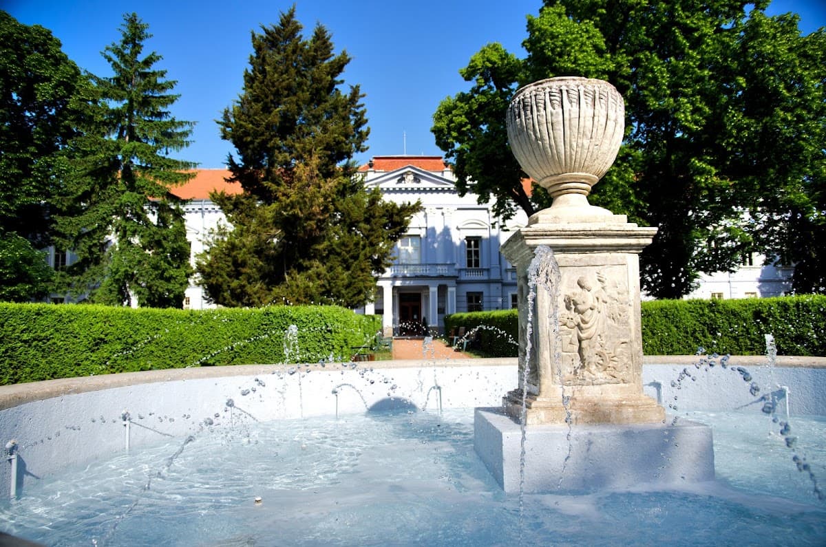 Hotel Kaštieľ Mojmírovce