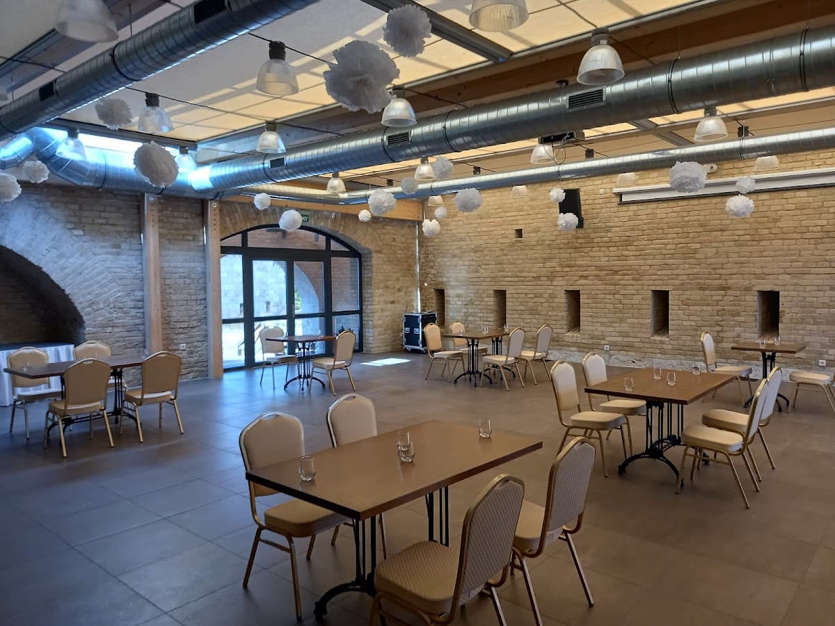 Kortina restaurant & relax centre