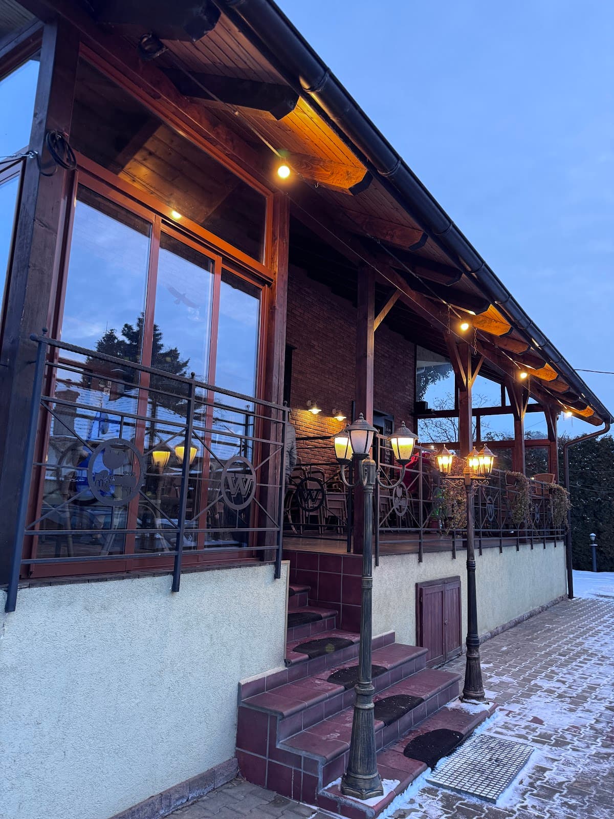 Woodstock Bar&Restaurant