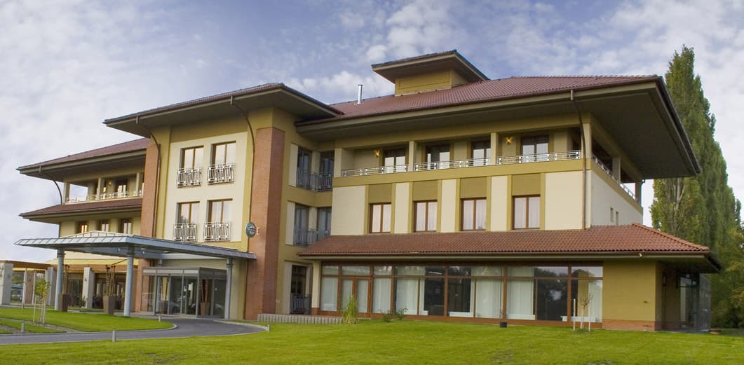 Hotel Legend