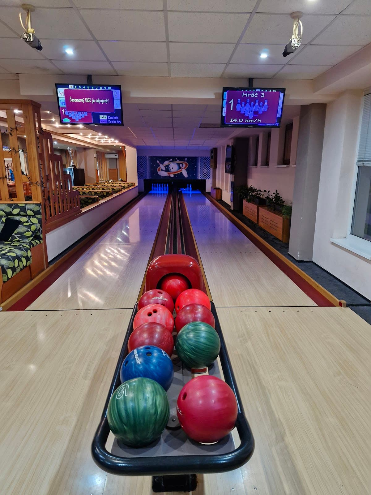 Pizza Bowling