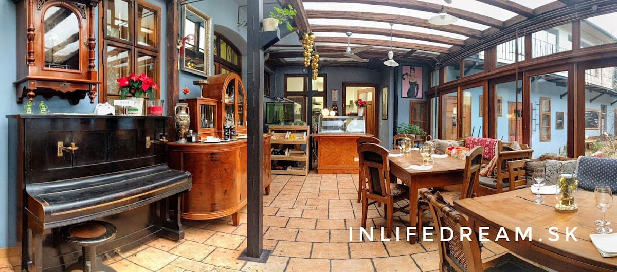 SOTTO Ristorante Italiano